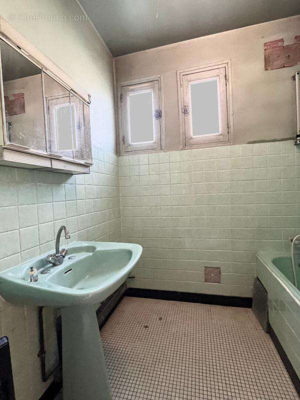 Maison à TRACY-LE-MONT