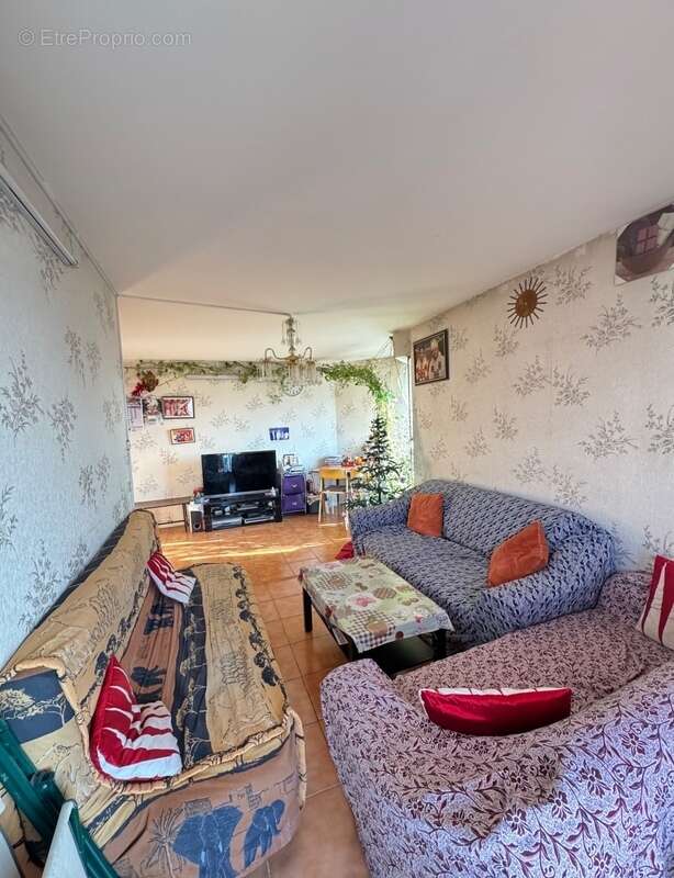 Appartement à GRIGNY