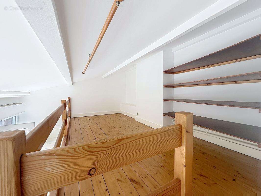 Appartement À Vendre - photo 4