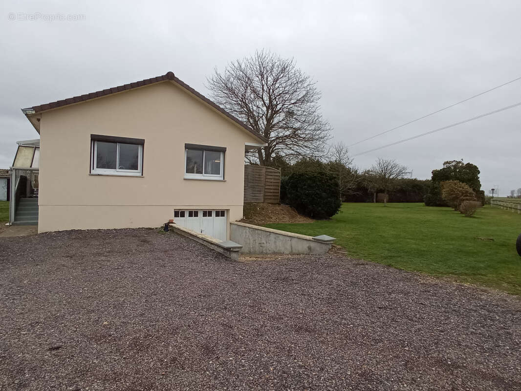 Maison à LE NEUBOURG