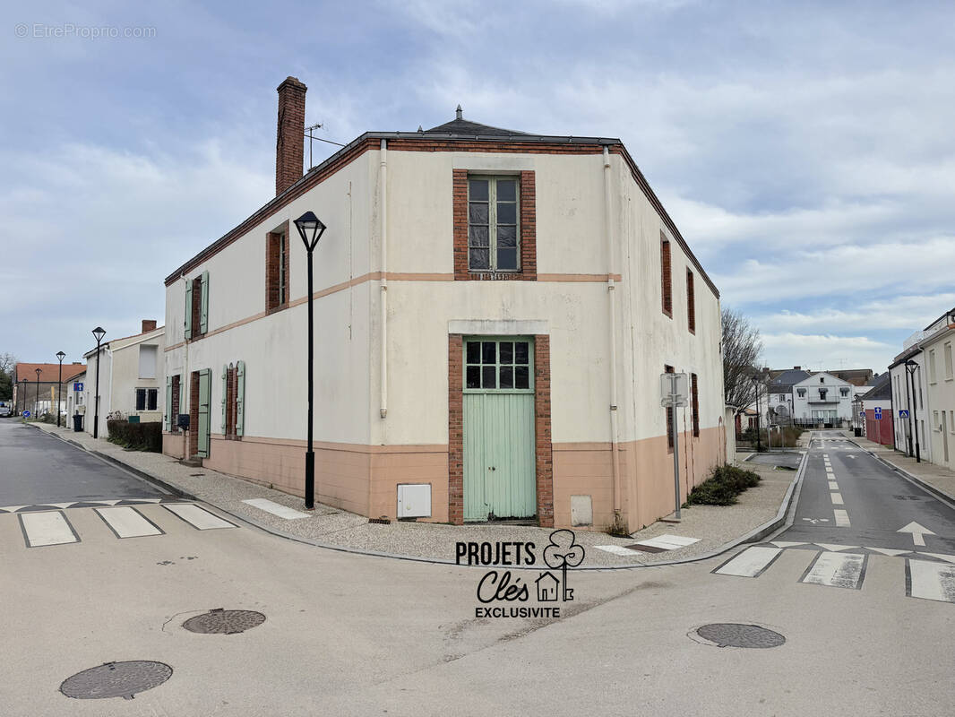 Maison à AIZENAY
