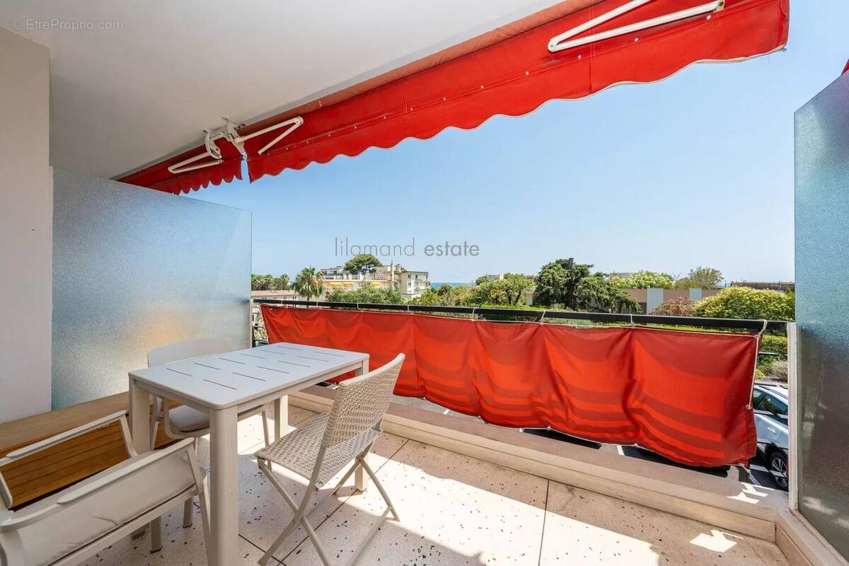 Appartement à CANNES