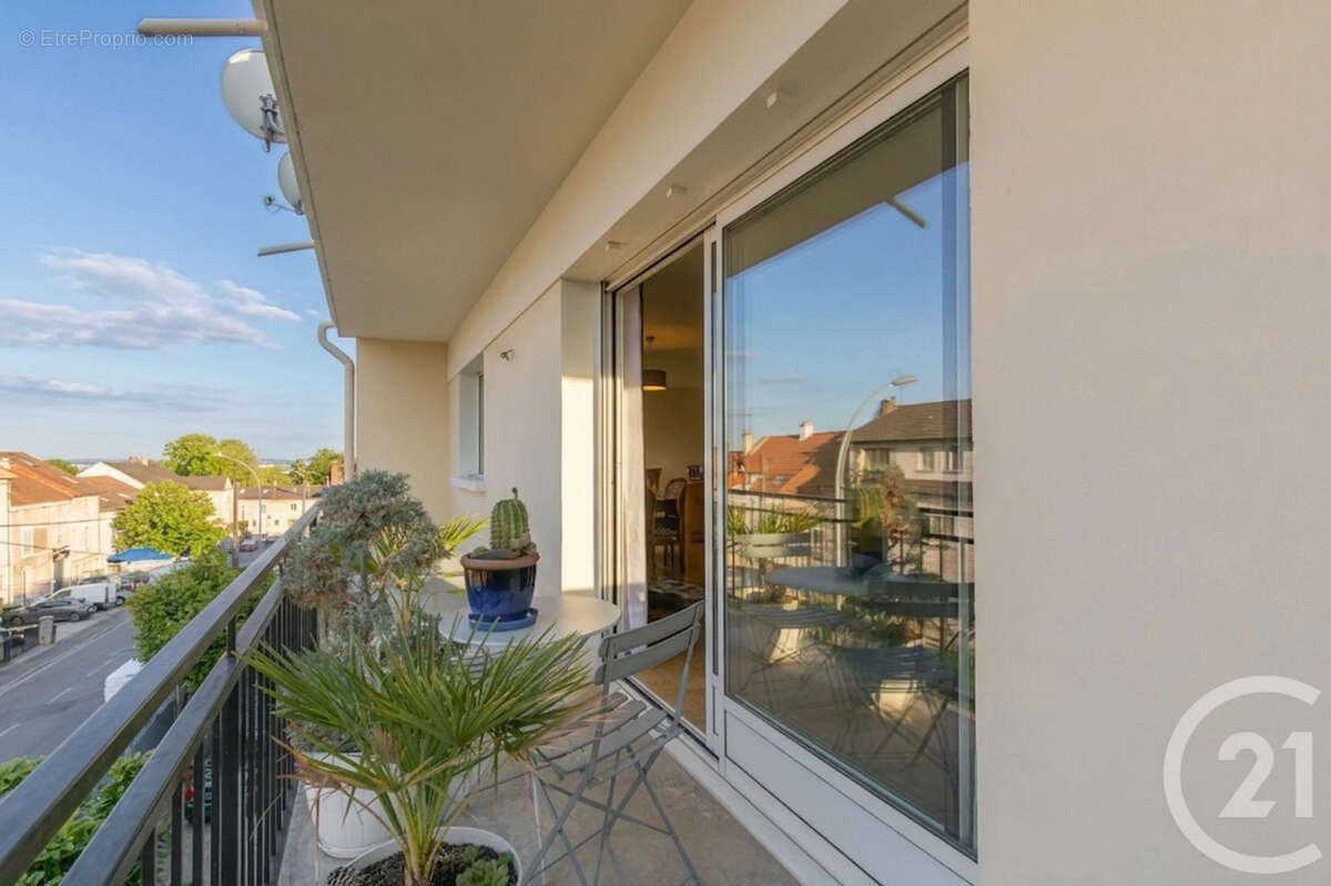 Appartement à CHENNEVIERES-SUR-MARNE
