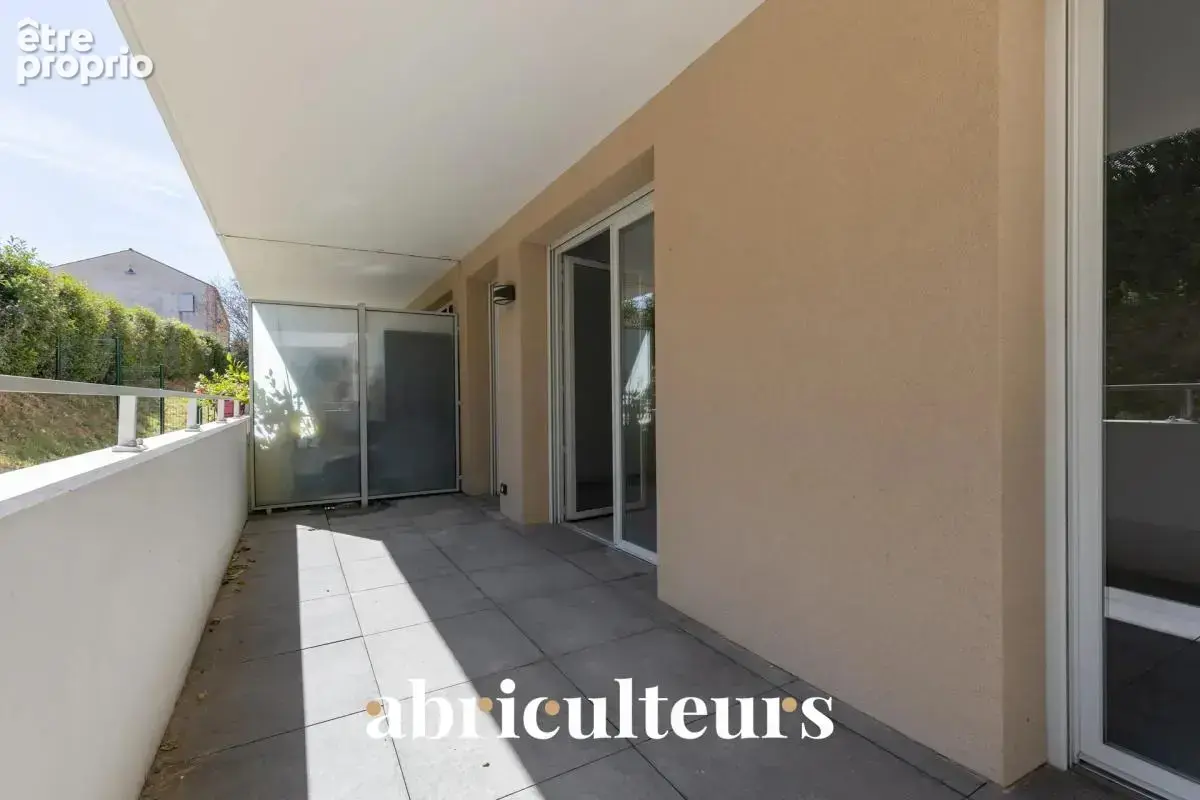 ROUSSET – T3 récent 63 m² avec terrasse, box et DPE A - photo 13