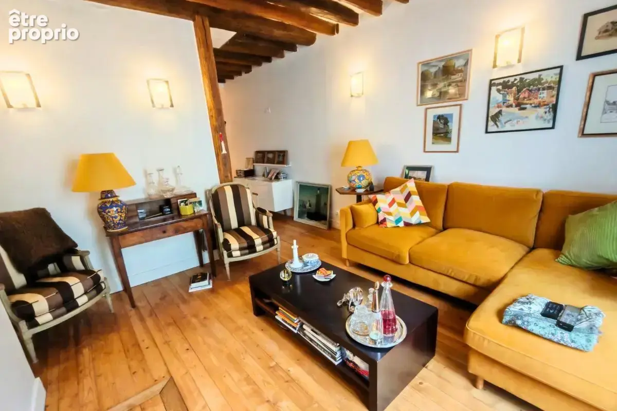 Paris 6e – Rue de Sèvres – Duplex de charme au dernier étage - photo 9