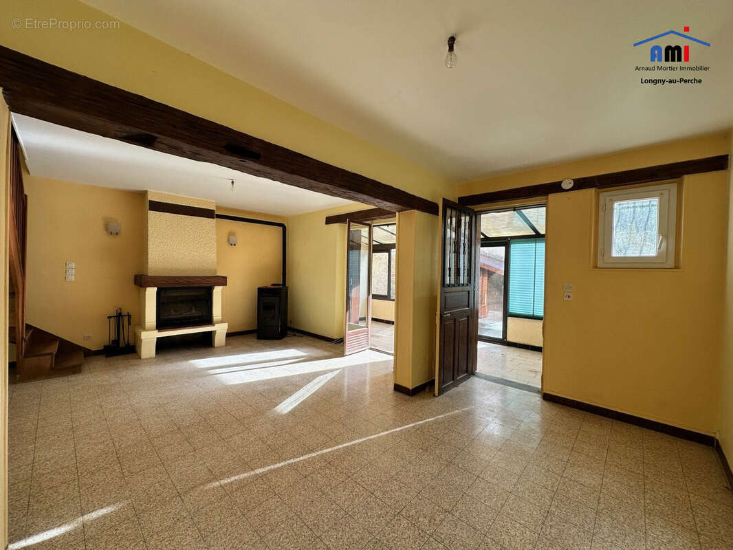 Maison à LONGNY-AU-PERCHE