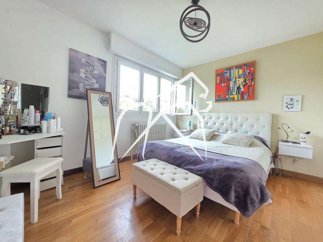 Maison à BOIS-GUILLAUME