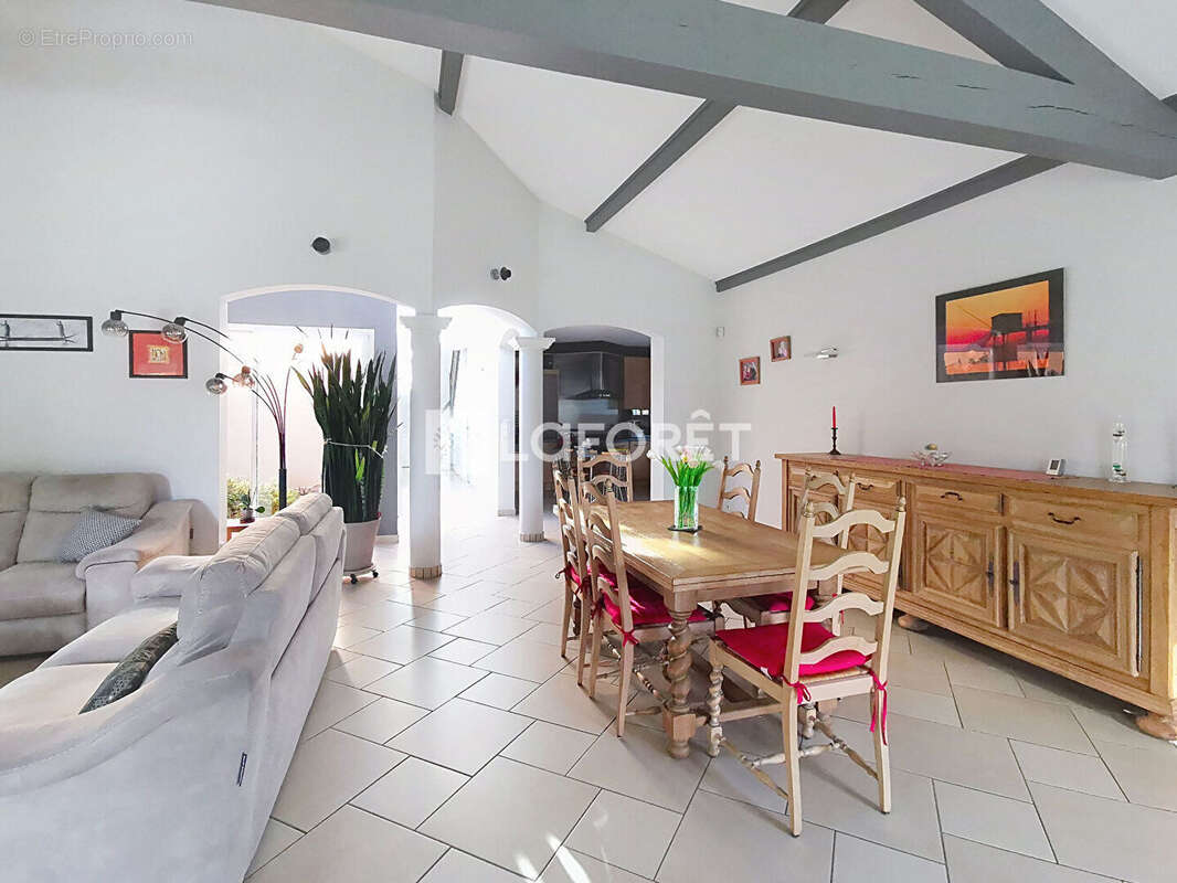 Maison à SAINTE-EUPHEMIE