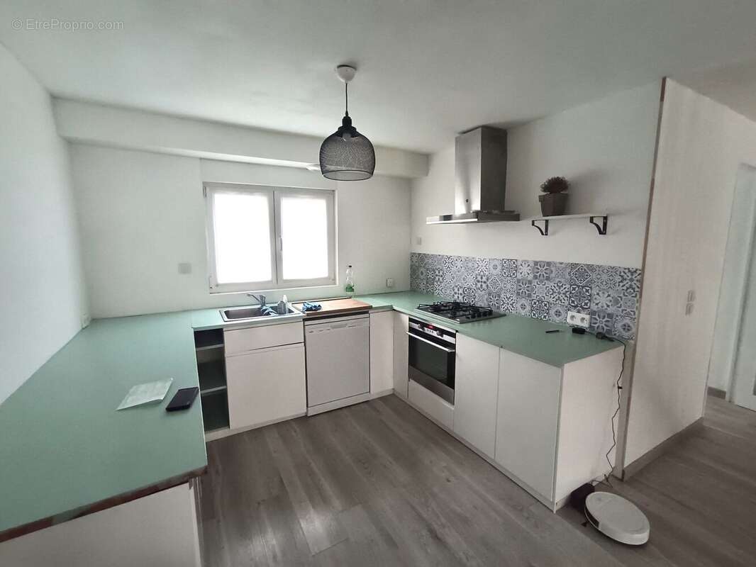 Maison à NEUVILLE-EN-FERRAIN