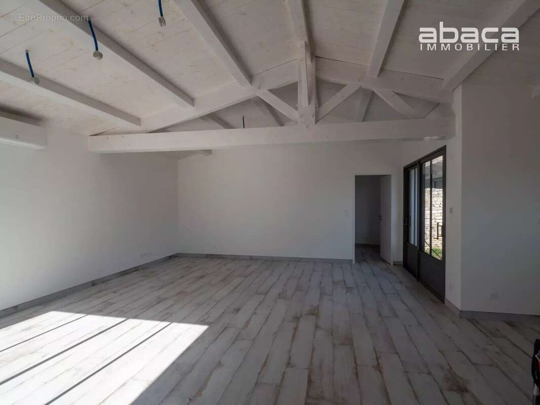 Maison à LE BOIS-PLAGE-EN-RE