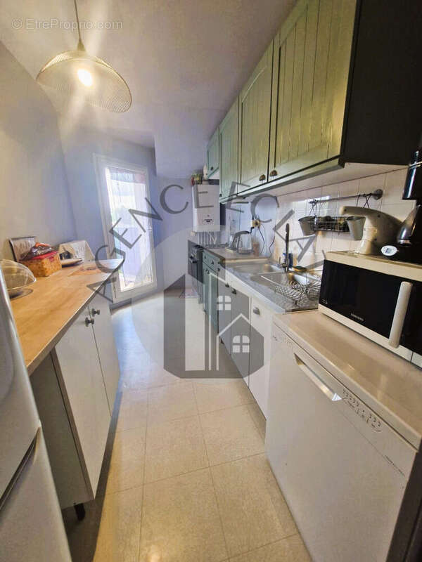 Appartement à BAILLY-ROMAINVILLIERS