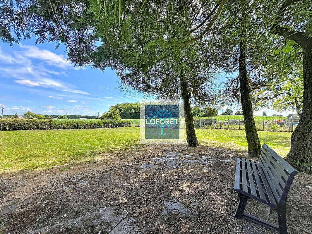 Maison à JONZAC