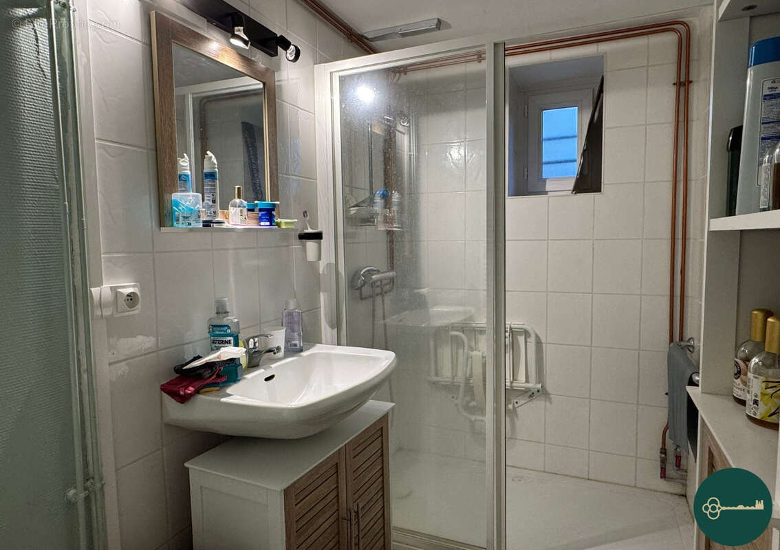 Maison à LAY-SAINT-REMY