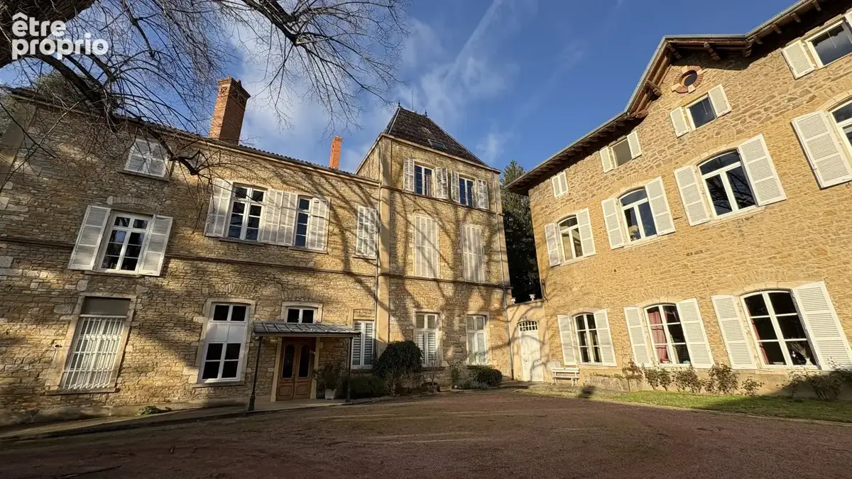 Appartement à CHASSELAY