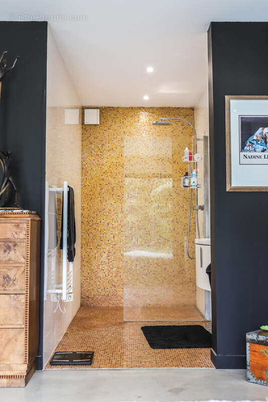 Maison à MORNAC-SUR-SEUDRE