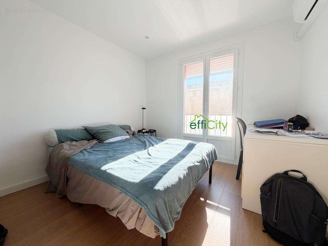 Appartement à MARSEILLE-10E