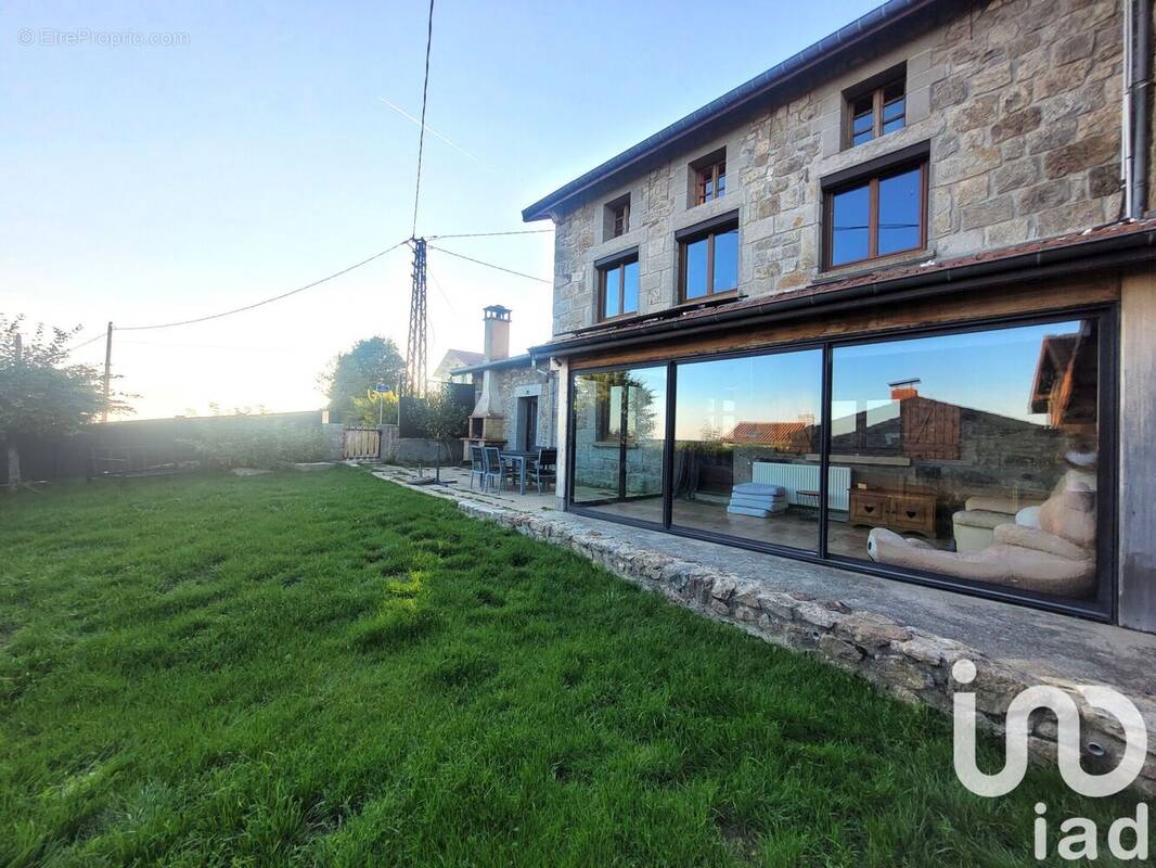 Photo 1 - Maison à SAINT-GENEST-MALIFAUX