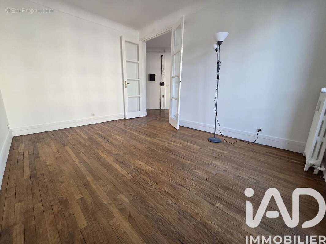 Photo 4 - Appartement à PARIS-20E