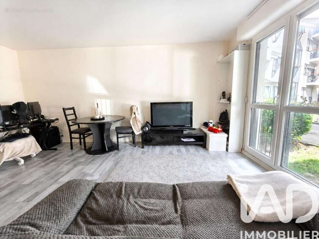 Appartement 64 m² à Chennevieres-Sur-Marne  - photo 2