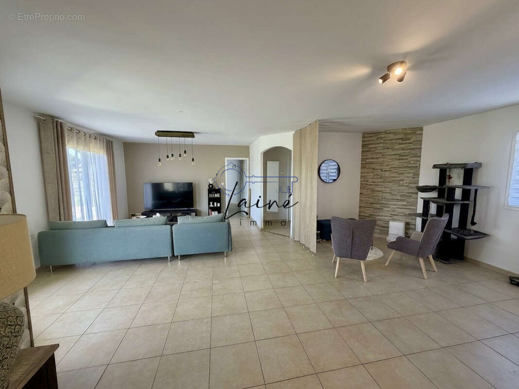 À Vendre   Maison de Plain-Pied avec Garage    La Force - photo 3
