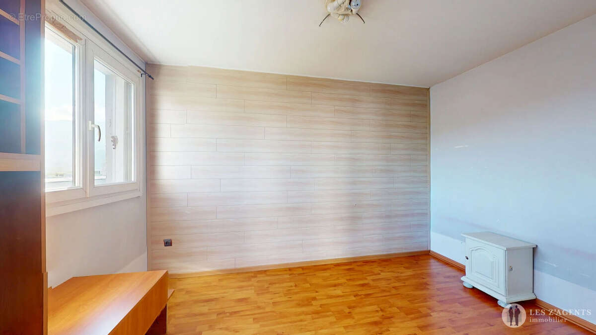 Appartement à ECHIROLLES