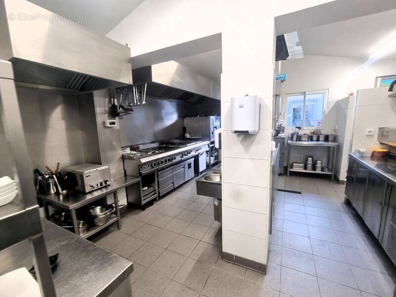 Commerce à SAINT-PIERRE-D'OLERON