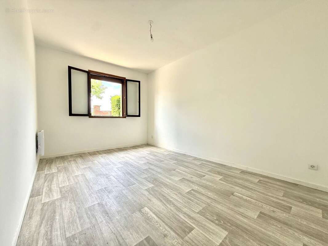 GRAVIGNY - Maison F5 de 88 m2 - photo 7