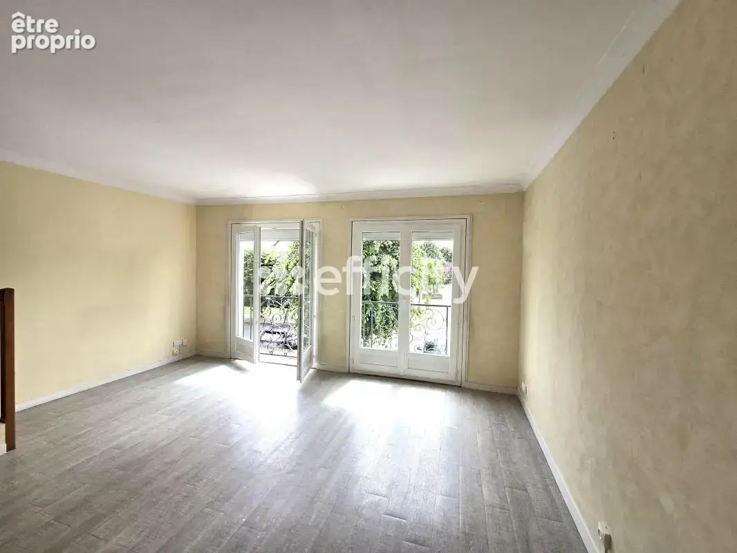 Maison 4 pièces 81 m² à vendre à Maurepas (78310) - photo 2