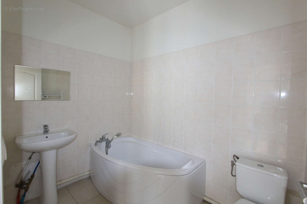 Appartement à POUGUES-LES-EAUX
