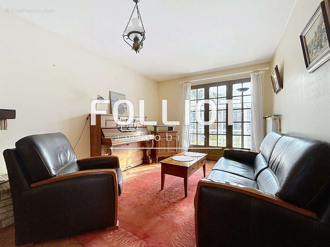 Maison à SAINT-PAIR-SUR-MER