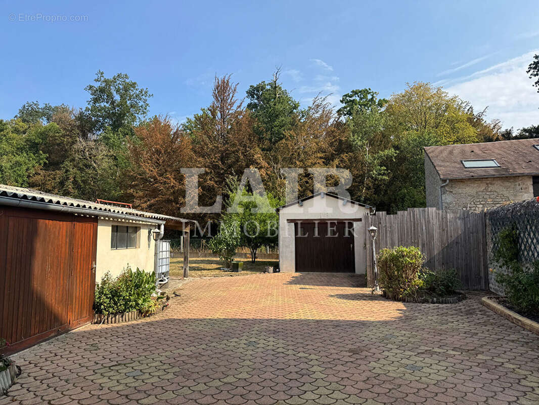 Maison en pierre à vendre 4 chambres  proximité immédiate d'Alençon - Réf 15543 - photo 10
