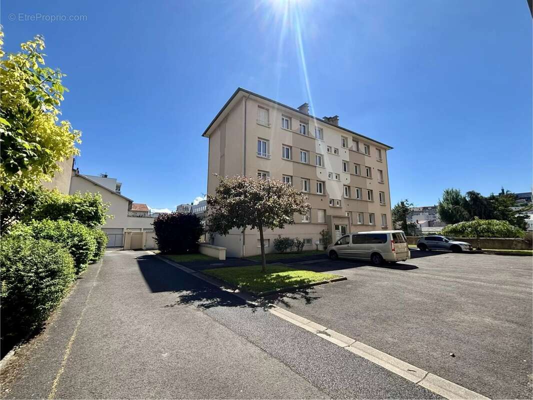 Appartement à CLERMONT-FERRAND