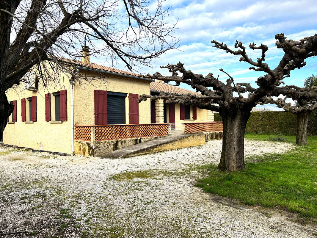 Maison à MONTEUX