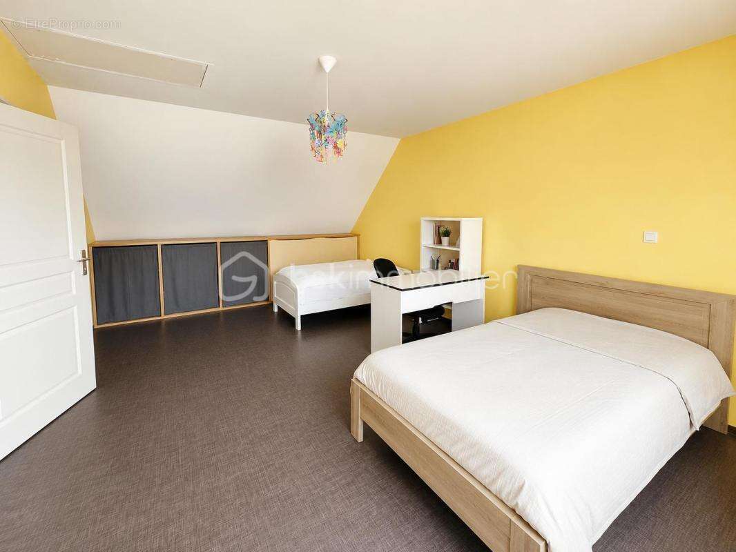 Maison contemporaine 150 m² – 4 chambres, suite parentale, double garage et grand terrain aux portes de Redon - photo 14