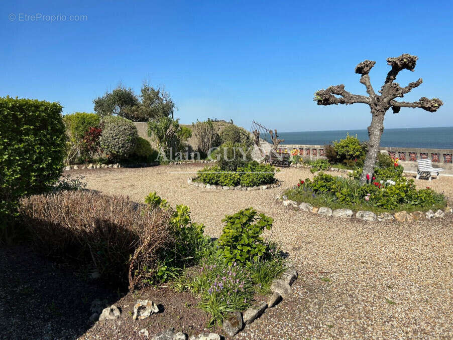 Appartement à VILLERVILLE