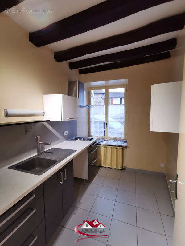 Appartement à HOUDAN