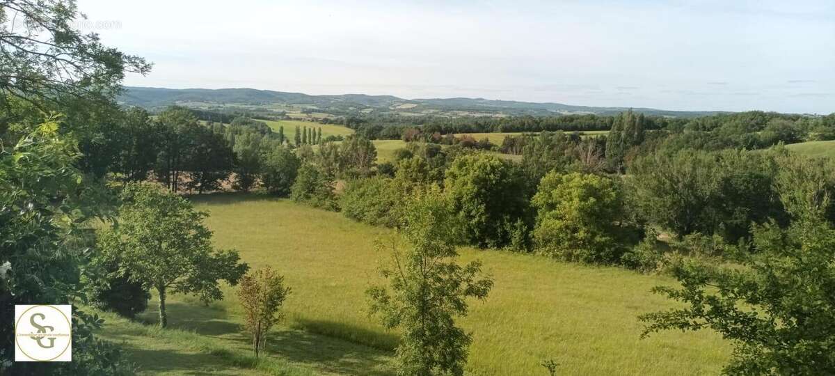   - Maison à CASTELNAU-DE-MONTMIRAL