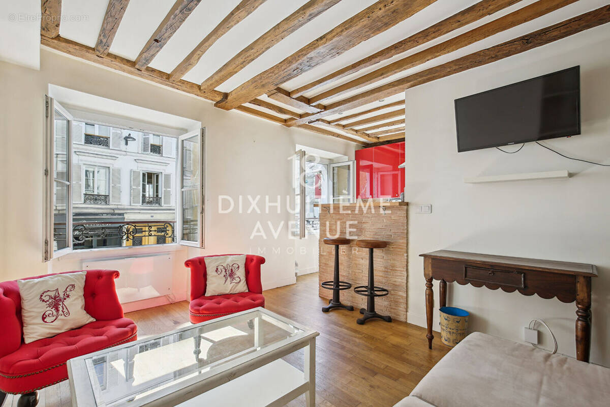 Appartement à PARIS-18E