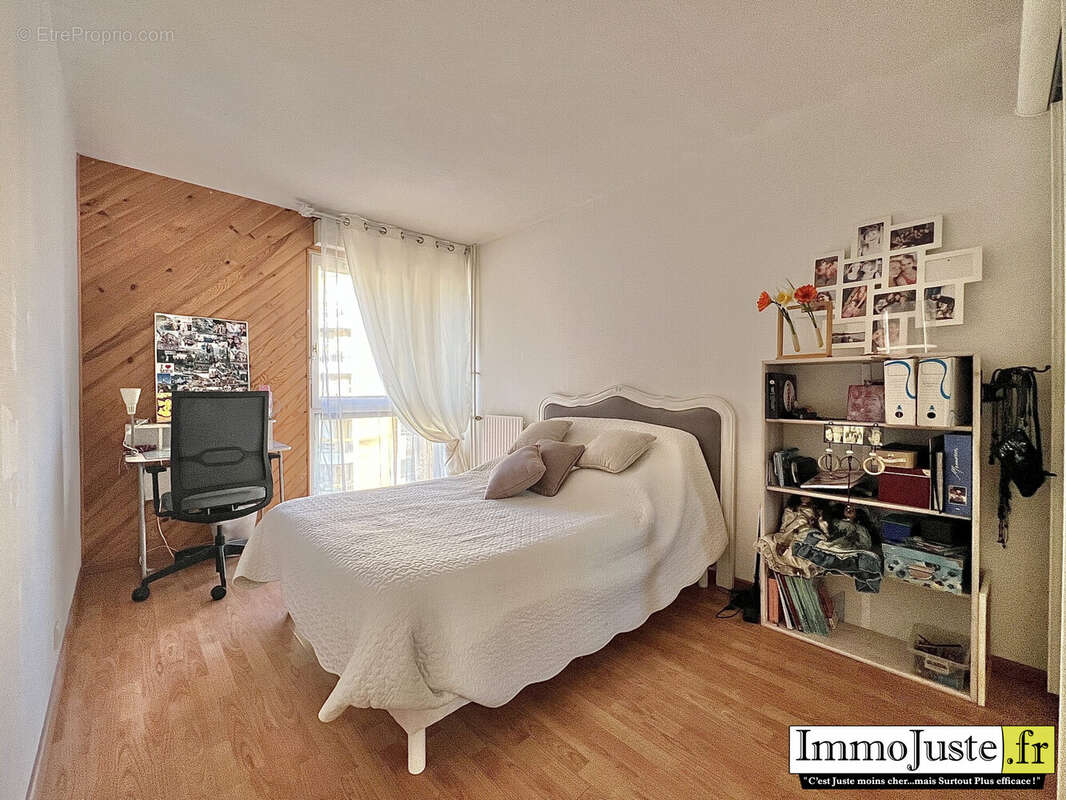 Appartement à ELANCOURT