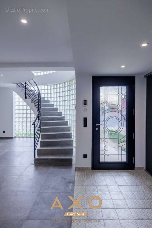 Maison à SALON-DE-PROVENCE