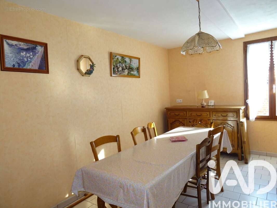 Maison 63 m² à Paillart  - photo 5