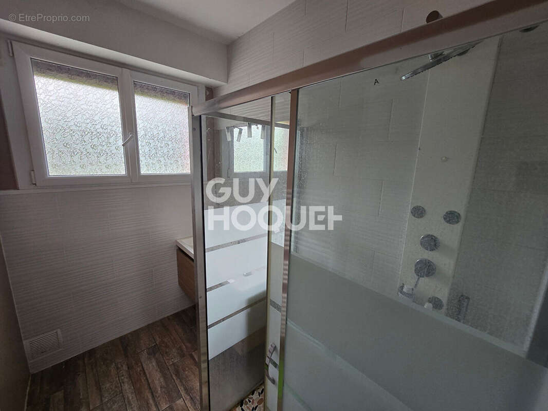 Maison à MILLY-LA-FORET