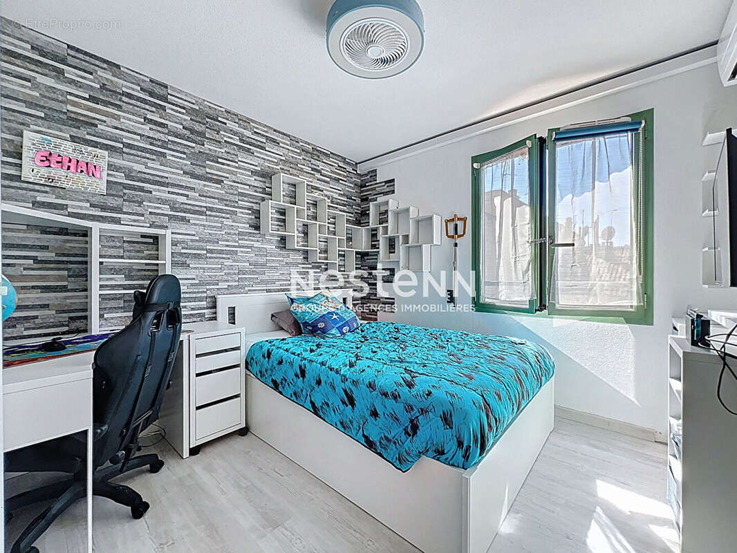 Appartement à VALLAURIS