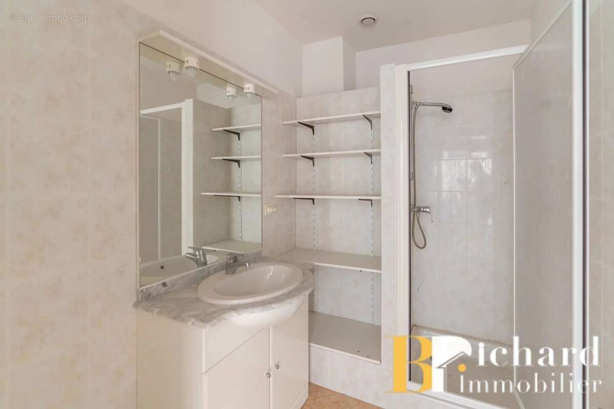 LAON VILLE HAUTE – Appartement  70 m² avec stationnement - photo 3