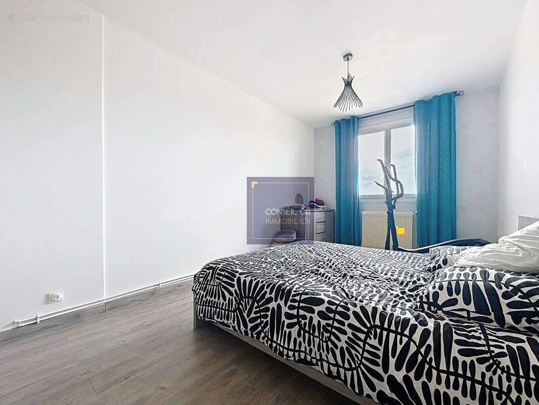 Appartement à VERNAISON