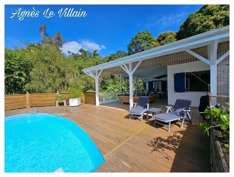 Maison à DESHAIES