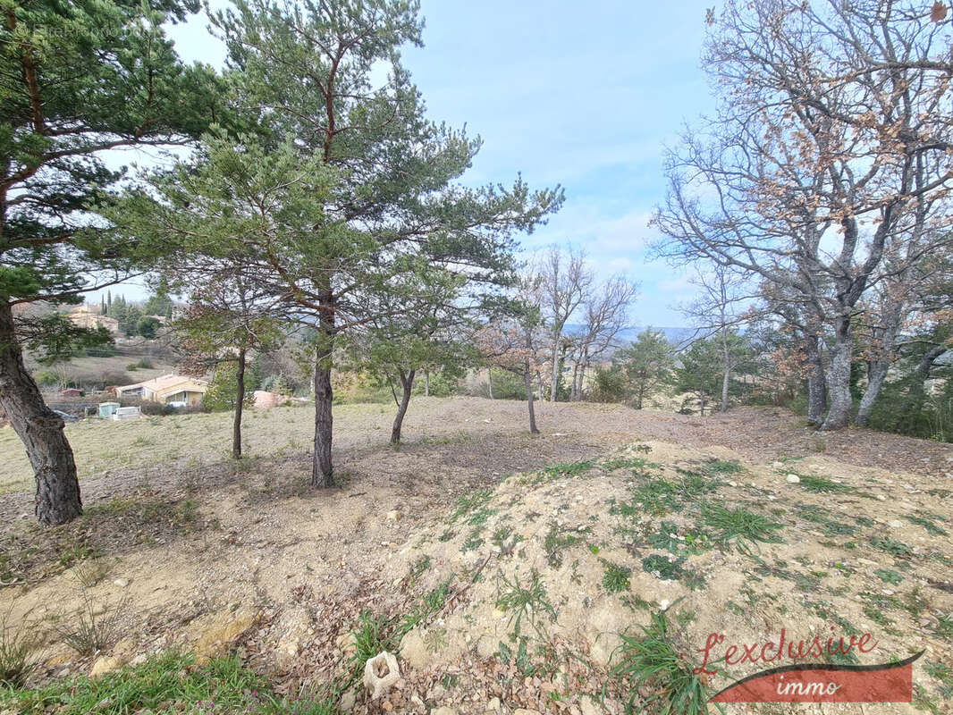 Terrain à ARTIGNOSC-SUR-VERDON