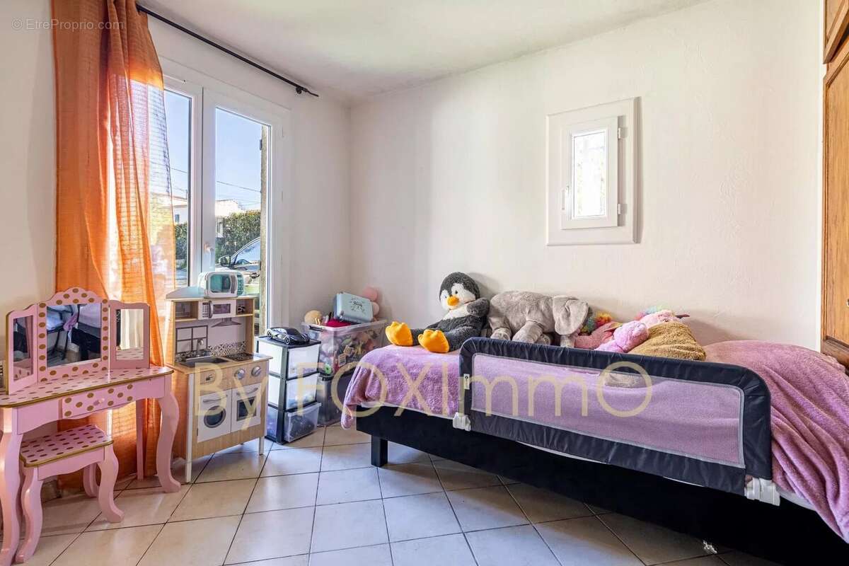 Maison à VILLENEUVE-LOUBET