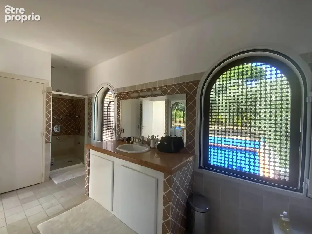 Menton immobilier – maison indépendante 6 pièces avec piscine - photo 8