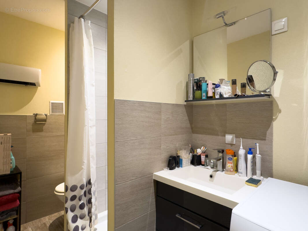 Appartement à LA VOULTE-SUR-RHONE